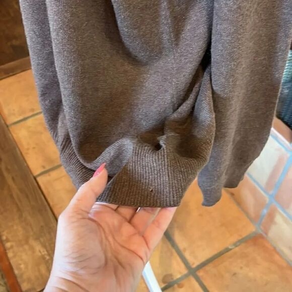 Kinross Chocolate Men's Collared Sweater - Picture 7 of 12